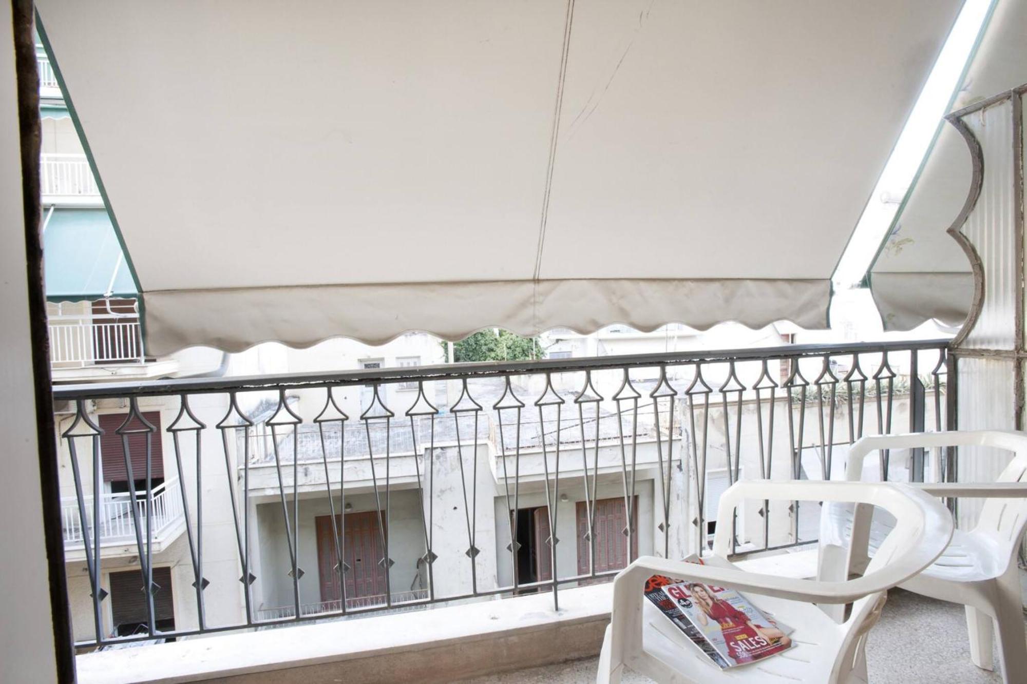 Studio Next To Agios Nikolaos Church Athens Exterior photo